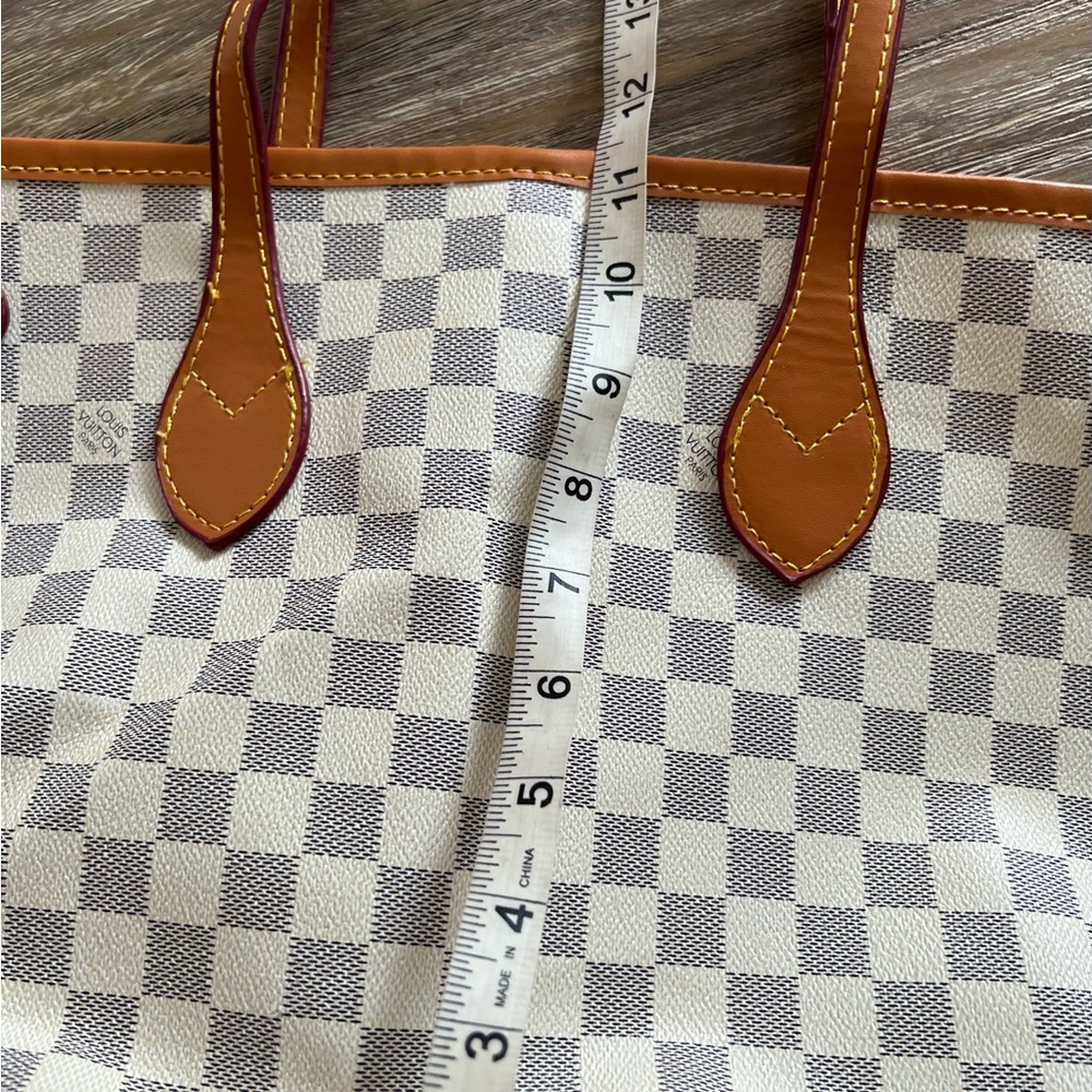 White and Tan Check Canvas Tote with Tan Trim - Picture 5 of 12